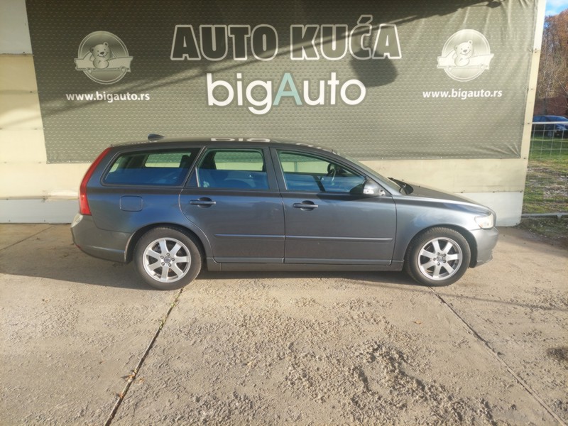 VOLVO V50 1.6 D