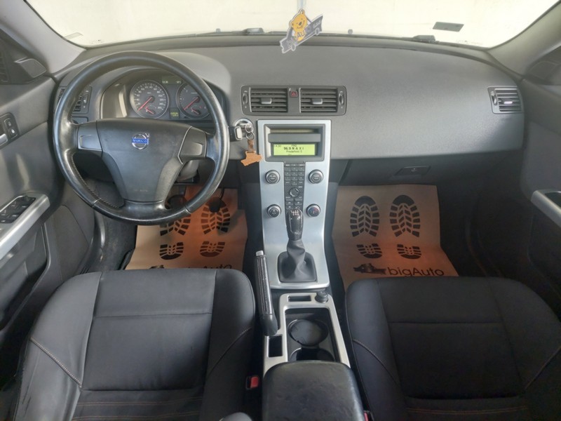 VOLVO V50 1.6 D