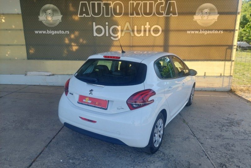 PEUGEOT 208 1.6 BLUEHDI