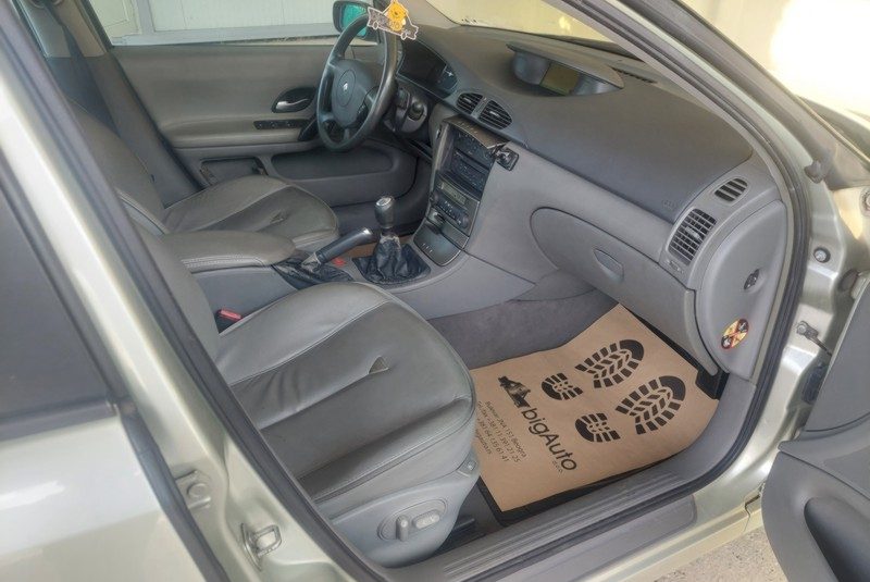RENAULT LAGUNA 1.9 DCI CARMINAT