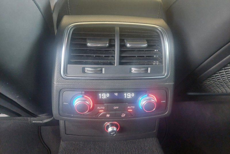 AUDI A6 2.0TDI 190KS S-LINE