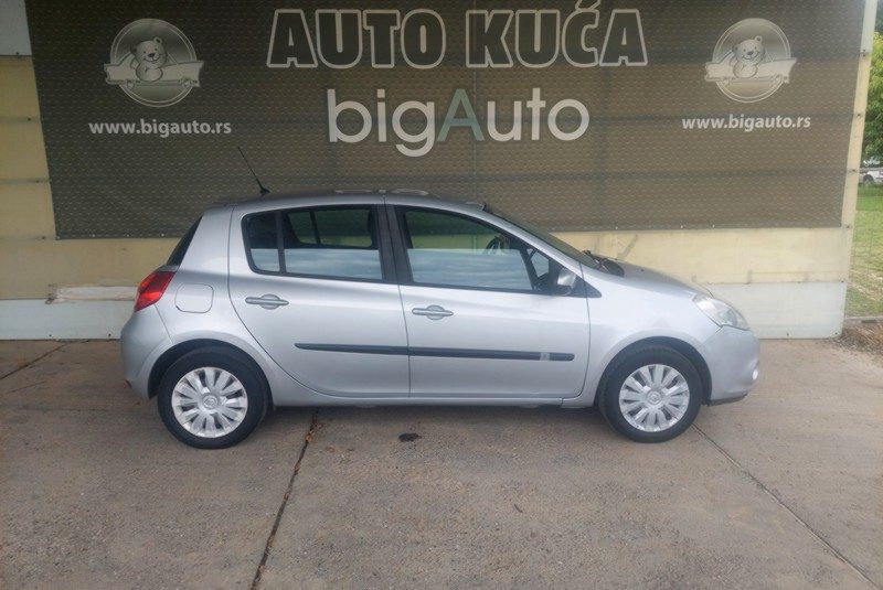 RENAULT CLIO 1.2