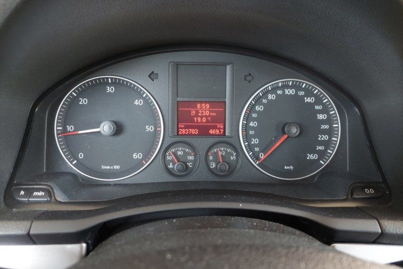 VOLKSWAGEN GOLF 1.9 TDI