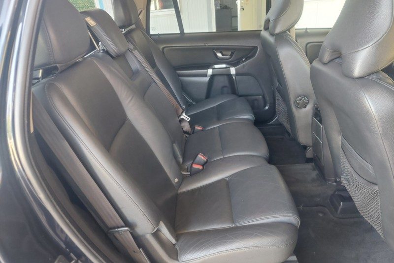 VOLVO XC 90 2.4 D5 MOMENTUM