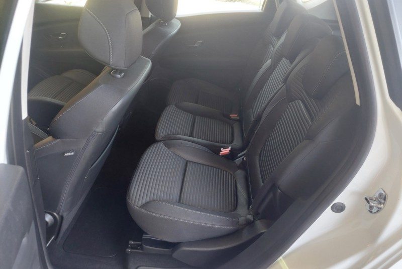 RENAULT SCENIC 1.7 BLUE DCI