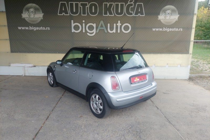 MINI ONE 1.4 D4D SEVEN
