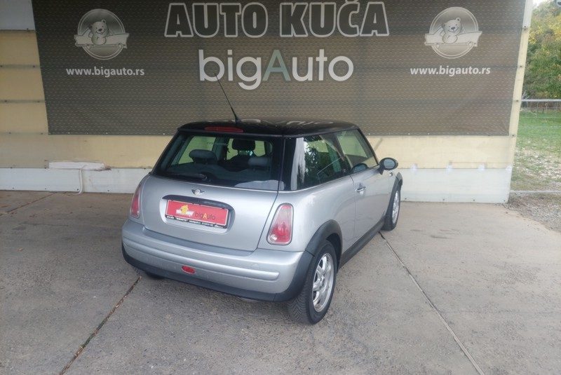 MINI ONE 1.4 D4D SEVEN
