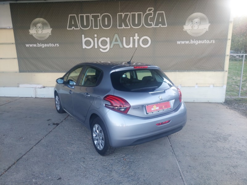 PEUGEOT 208 1.5 BLUEHDI