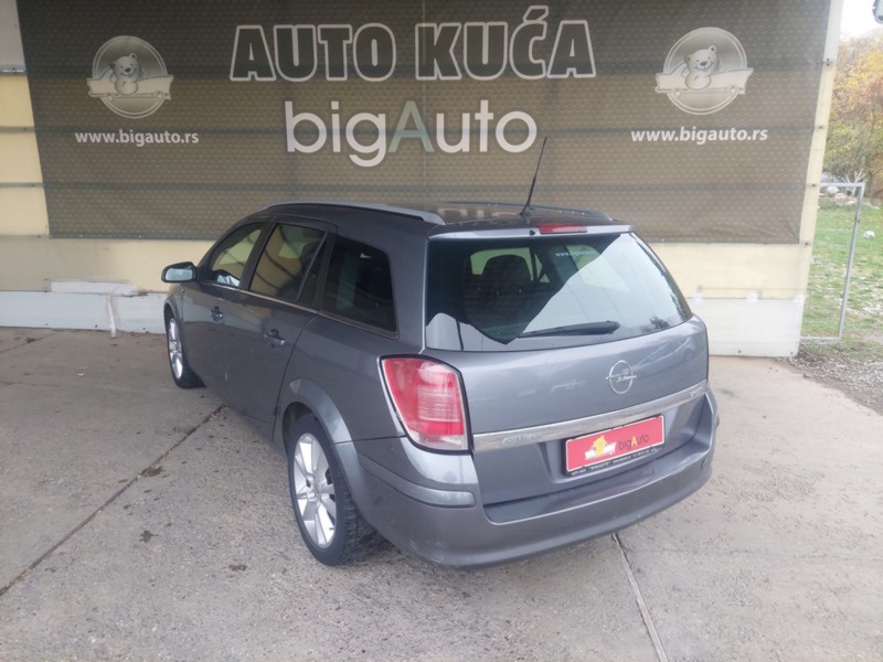 OPEL ASTRA H 1.7CDTI COSMO