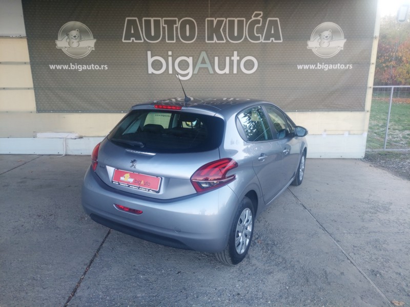 PEUGEOT 208 1.5 BLUEHDI