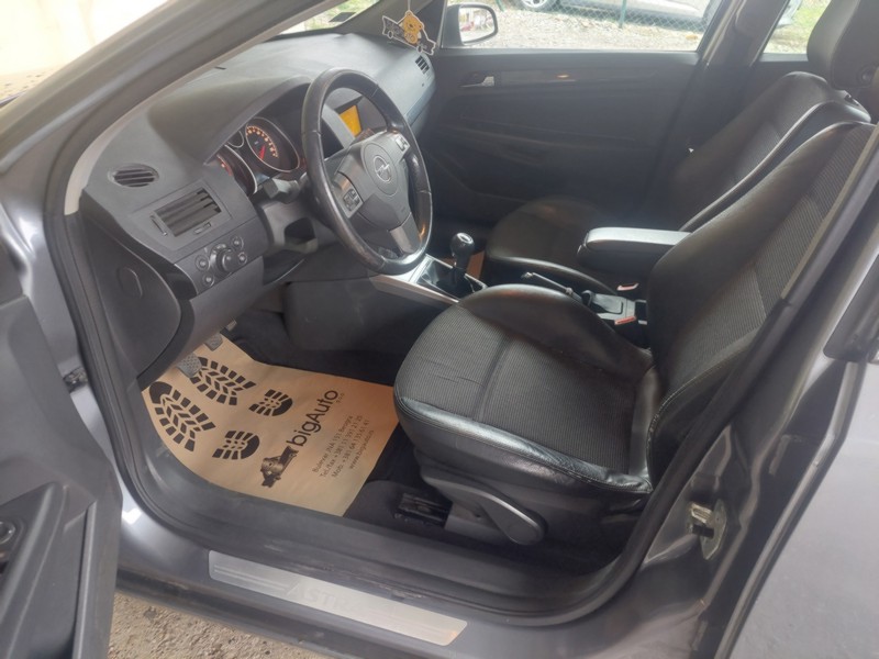 OPEL ASTRA H 1.7CDTI COSMO