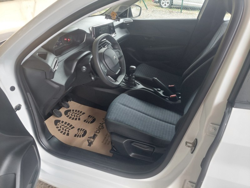 PEUGEOT 208 1.5 BLUEHDI