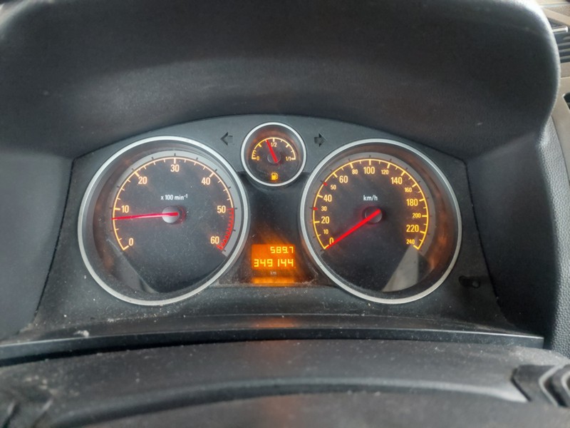 OPEL ASTRA ZAFIRA 1.9 CDTI