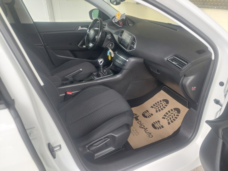 PEUGEOT 308 1.2 PURE TECH