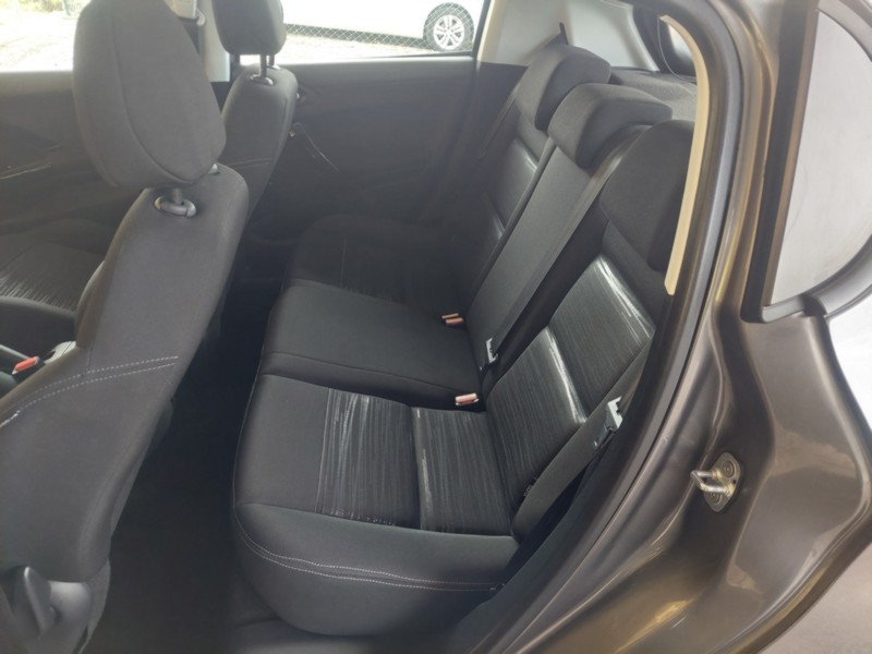 PEUGEOT 208 1.2 PURE-TECH