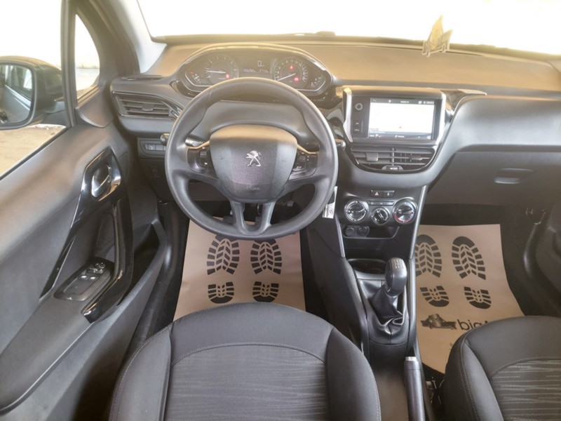 PEUGEOT 208 1.2 PURE-TECH
