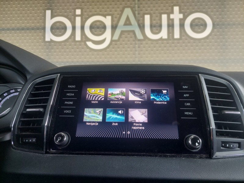 ŠKODA KAROQ 1.6 TDI EXECUTIVE