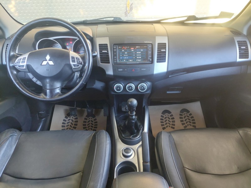 MITSUBISHI OUTLANDER 2.0 DID