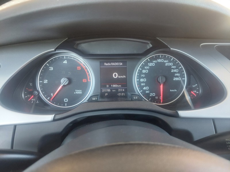 AUDI A4 2.0TDI MULTITRONIC