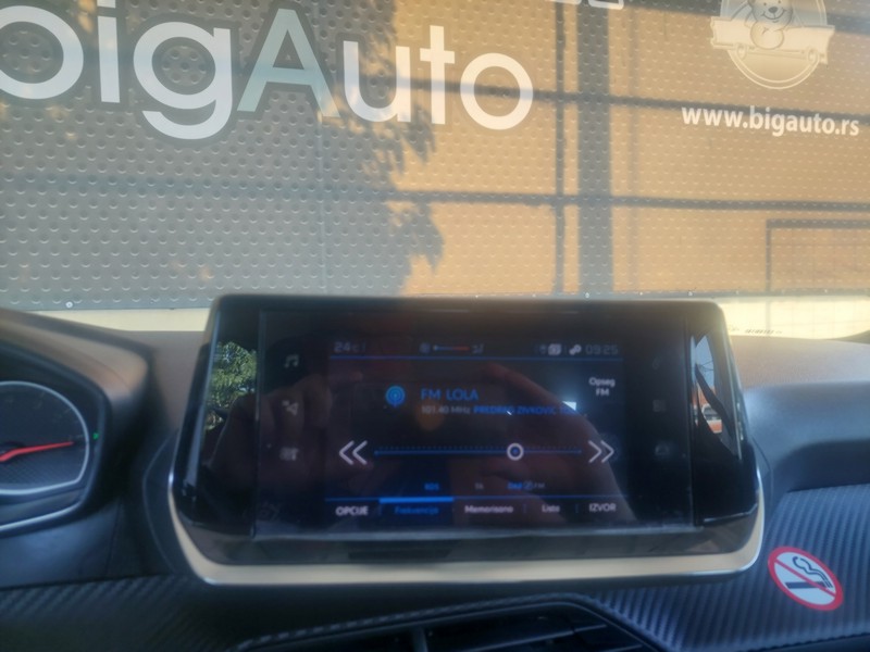 PEUGEOT 208 1.5 BLUEHDI PREMIUM