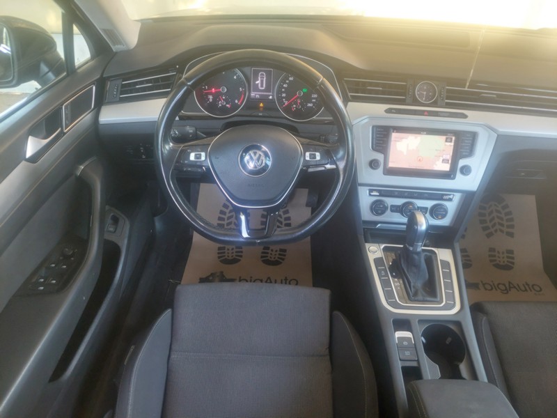VOLKSWAGEN PASSAT 2.0 TDI DSG